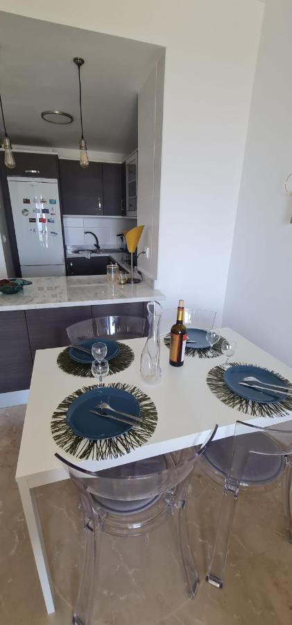 Small Oasis - Appartement 6 Personnes Manilva Exteriör bild