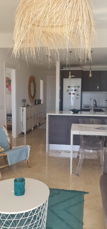 Small Oasis - Appartement 6 Personnes Manilva Exteriör bild